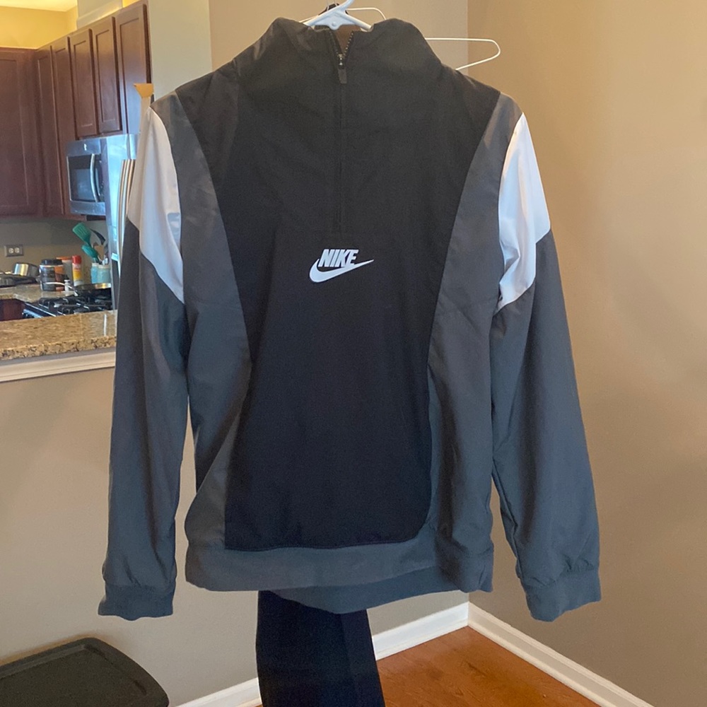 Nike Youth XL 3/4 Zip Windbreaker